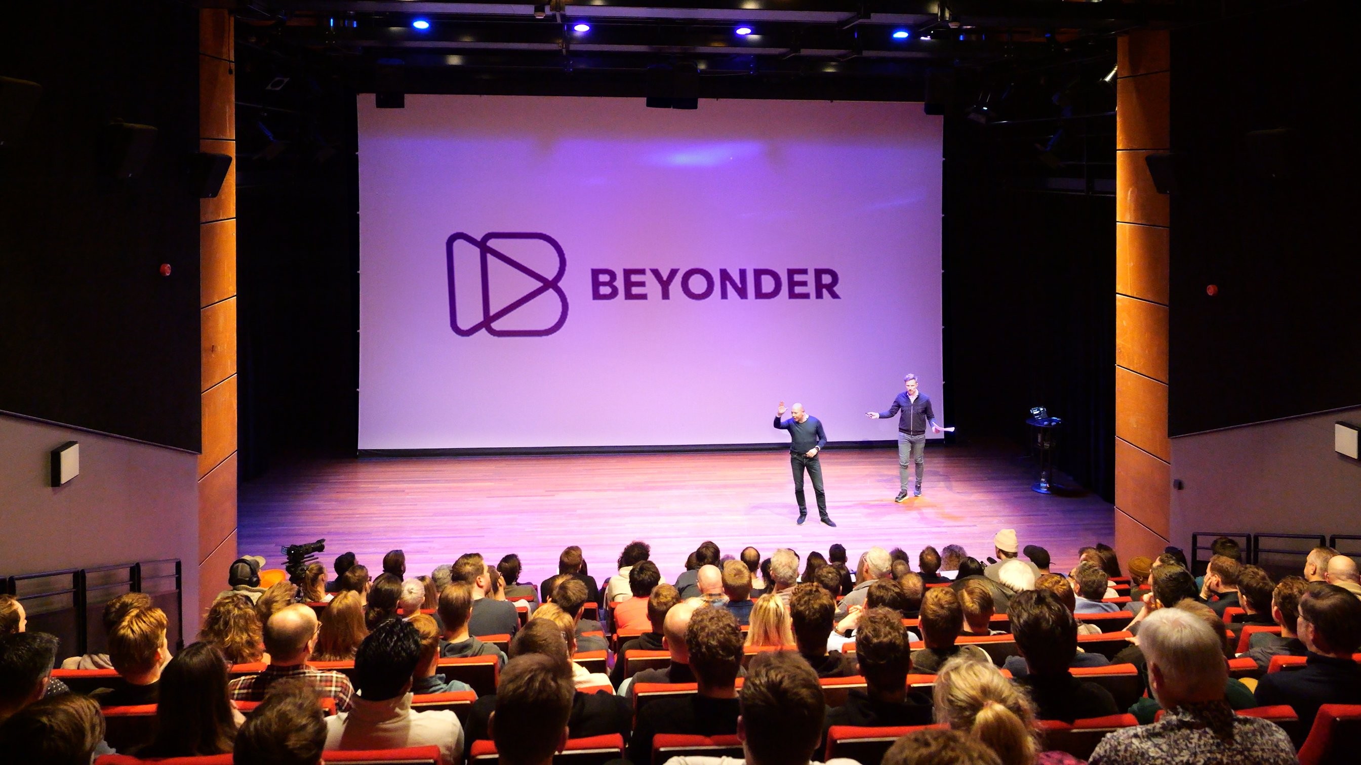 House of Clouds wird Beyonder